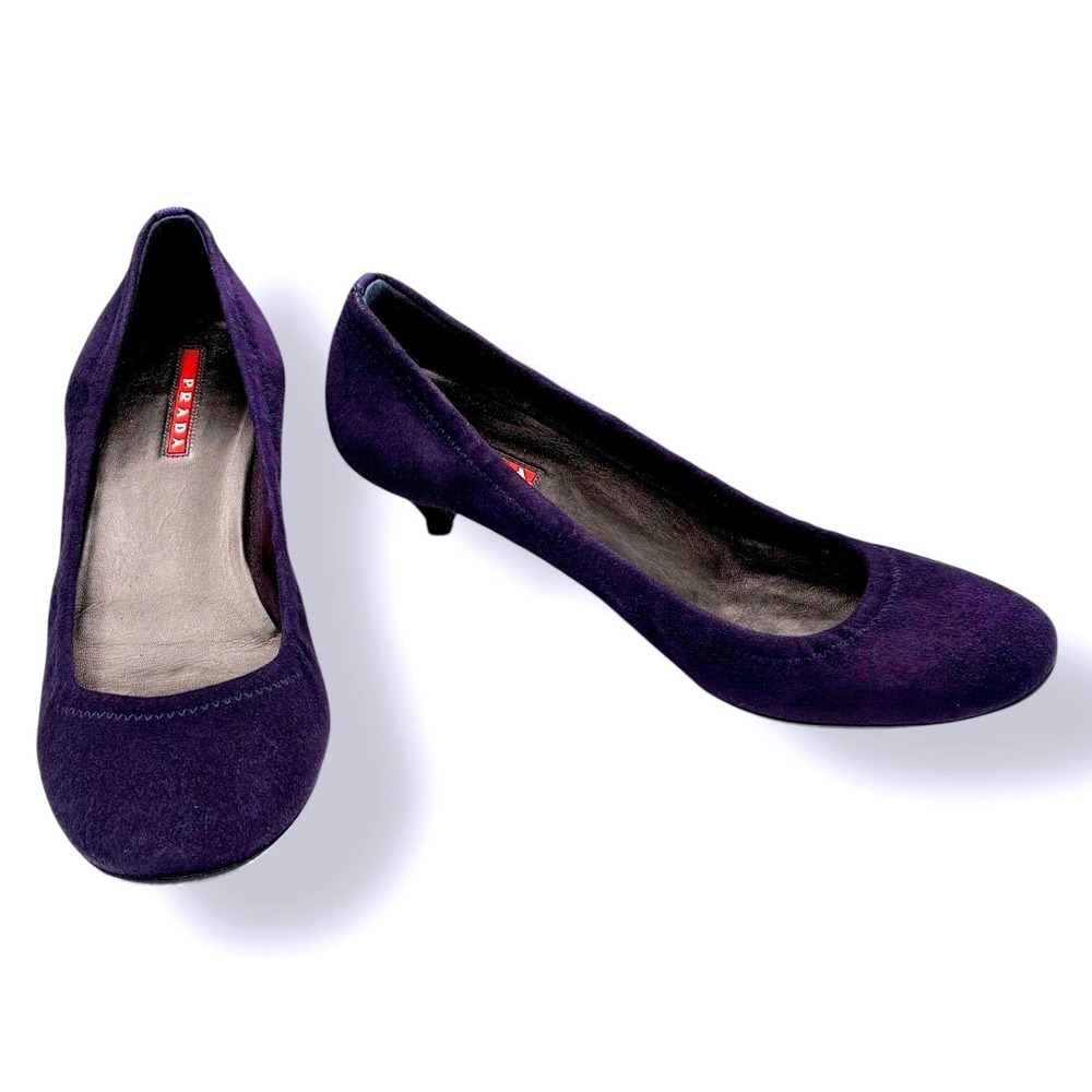 Prada Dark Eggplant Purple Suede Low Heel Round Toe‎ Pump Italy EU 36 US 6 EUC